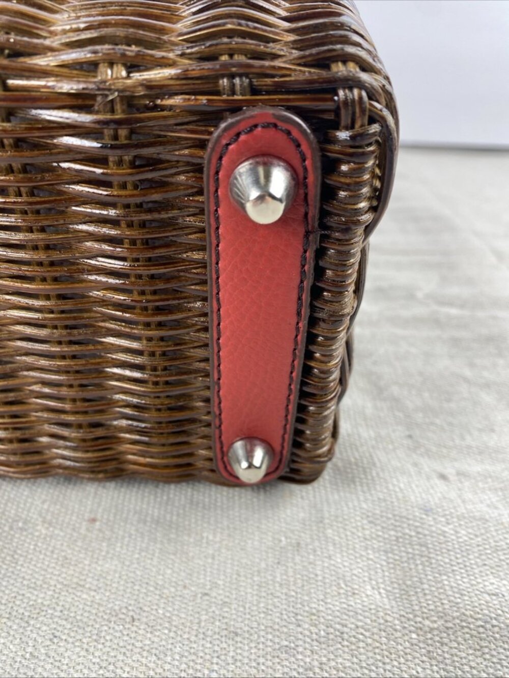 VTG Leather & Wicker Rattan Picnic Basket Purse Woven Handbag Red Check Fabric - Picture 6 of 16